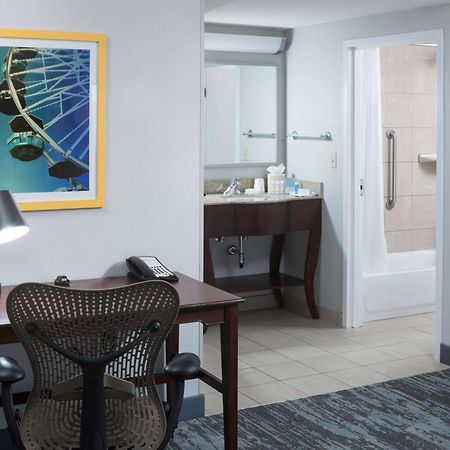 Hampton Inn & Suites Oklahoma City-Bricktown Экстерьер фото