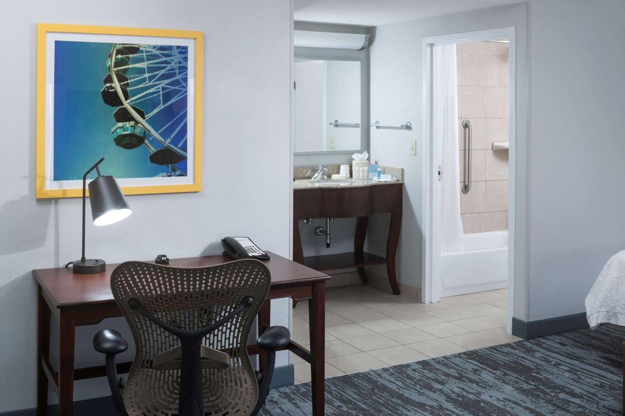 Hampton Inn & Suites Oklahoma City-Bricktown Экстерьер фото