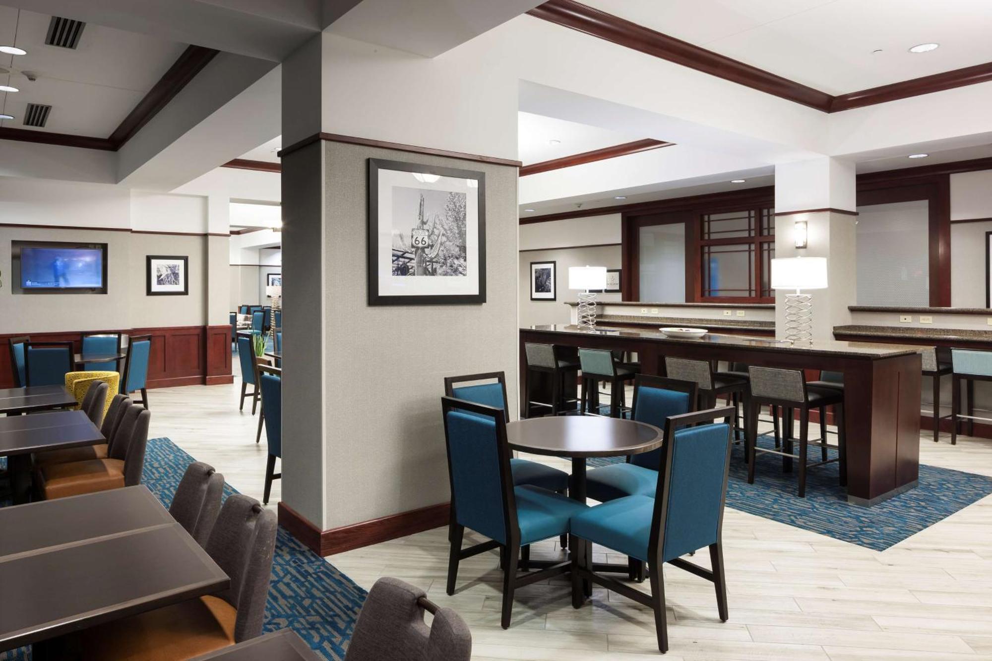Hampton Inn & Suites Oklahoma City-Bricktown Экстерьер фото